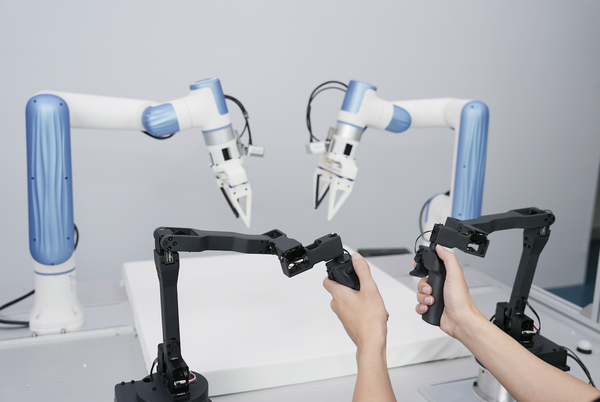 具身智能機器人,具身智能,X-Trainer,AI機器人、強大舵機 遙操隨心